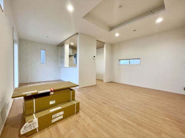 天理市前栽町　新築一戸建て　１期　４号棟