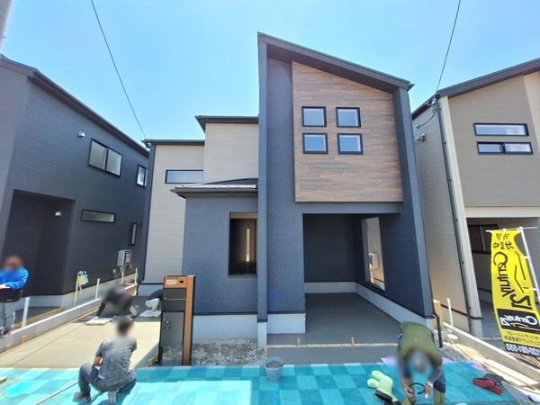 天理市前栽町　新築一戸建て　１期　６号棟