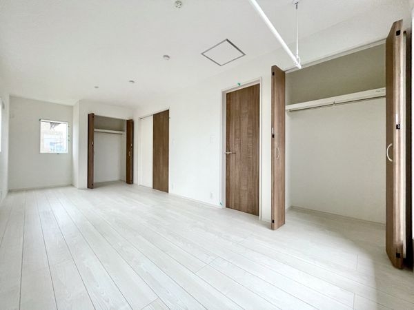 天理市前栽町　新築一戸建て　１期　７号棟