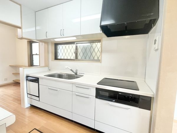 香芝市鎌田　中古一戸建て