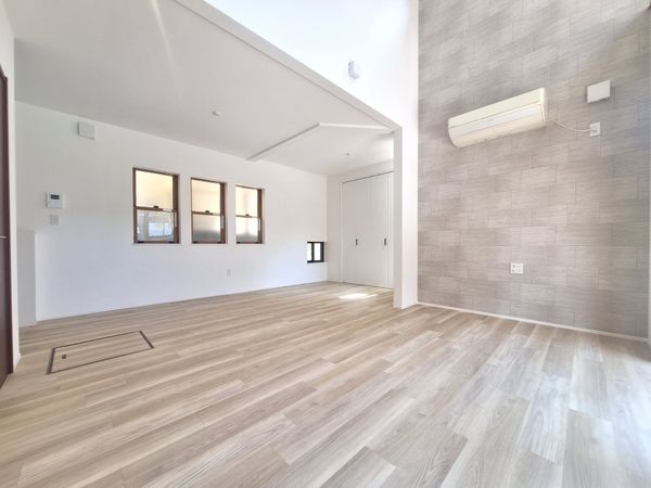 奈良市二名２丁目　中古一戸建て