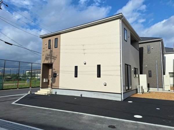 大和郡山市小南町　新築一戸建て　第2　3号棟