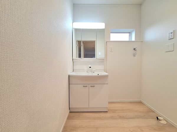 大和郡山市小南町　新築一戸建て　第2　5号棟