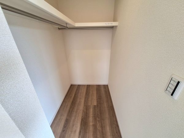 奈良市平松４丁目　新築一戸建て　４期　全１区画