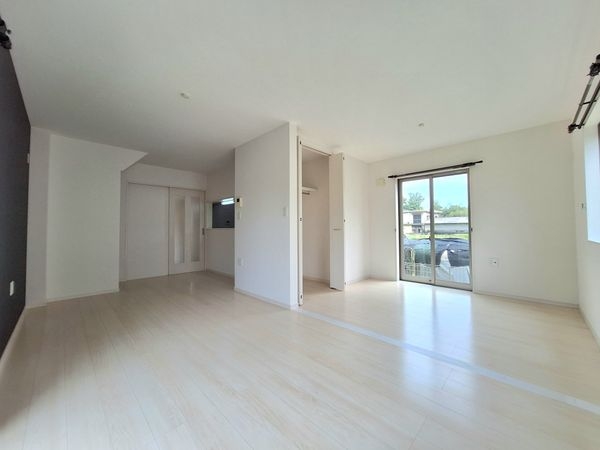 生駒市小平尾町　中古一戸建て