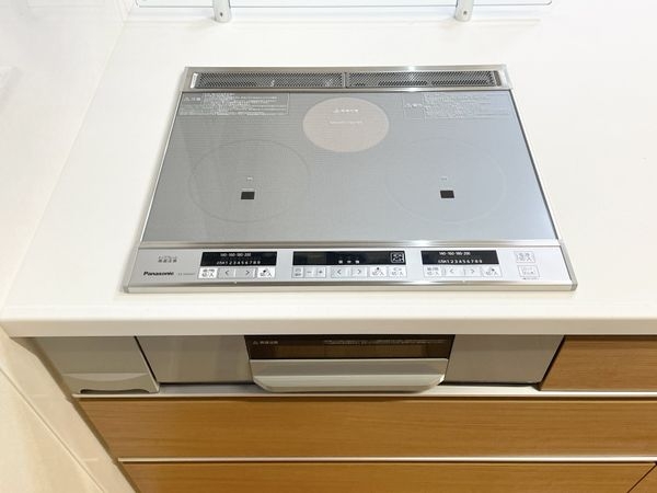 香芝市磯壁５丁目　新築一戸建て　5号棟