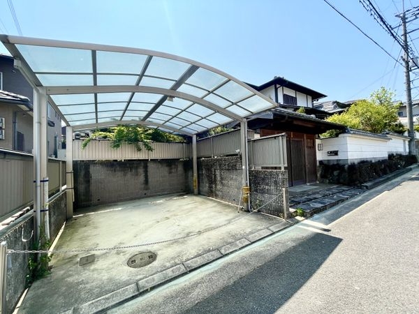 生駒市小瀬町の中古一戸建て
