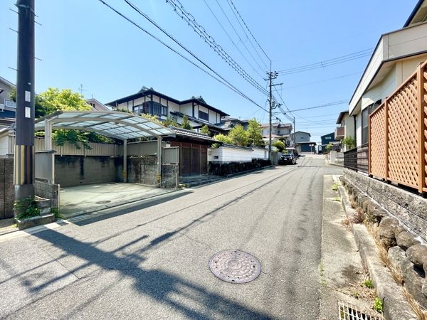 生駒市小瀬町の中古一戸建て