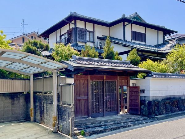 生駒市小瀬町の中古一戸建て