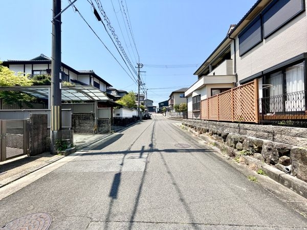 生駒市小瀬町　中古一戸建て