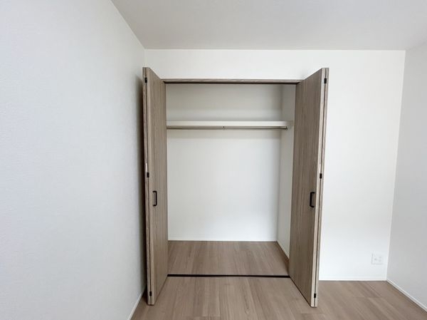 ラウンドヒルズ生駒Ｂ棟　中古マンション