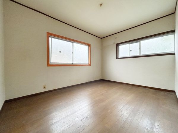 生駒市北新町の中古一戸建て