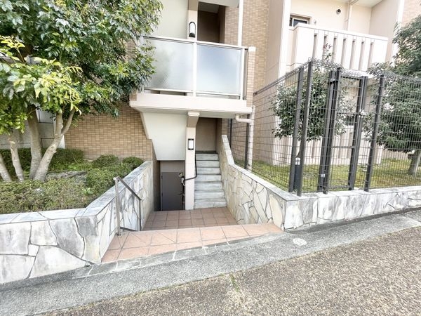 グローバル二上駅前2　中古マンション