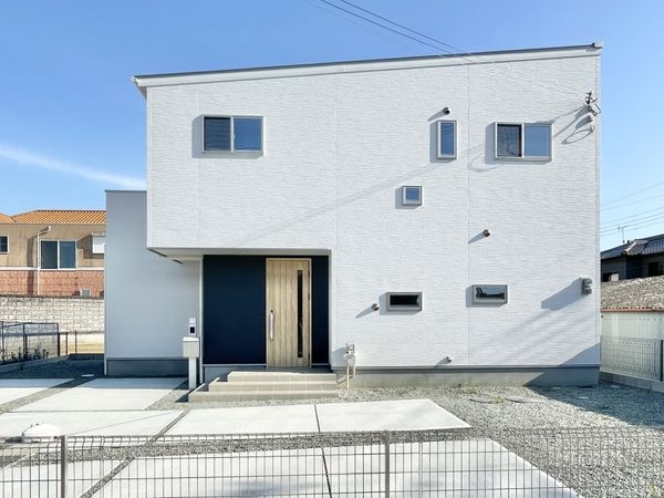 大和高田市大字吉井　新築一戸建て　３号棟