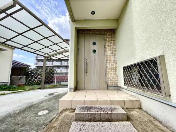 橿原市小槻町の中古一戸建て