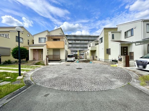 橿原市小槻町の中古一戸建て
