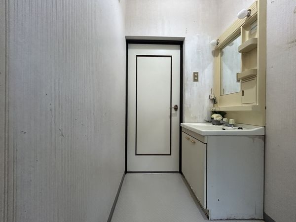 生駒市有里町の中古一戸建て