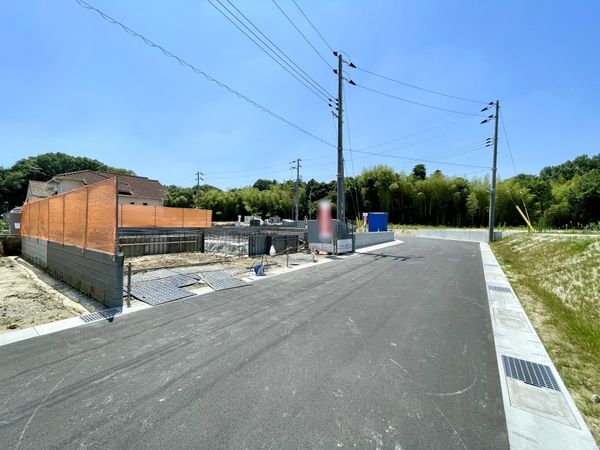 生駒市萩の台　新築一戸建て　２号棟