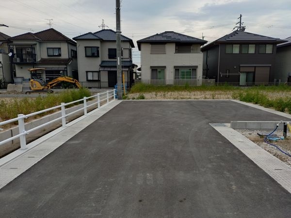 大和郡山市野垣内町　新築一戸建て　４期　３号棟