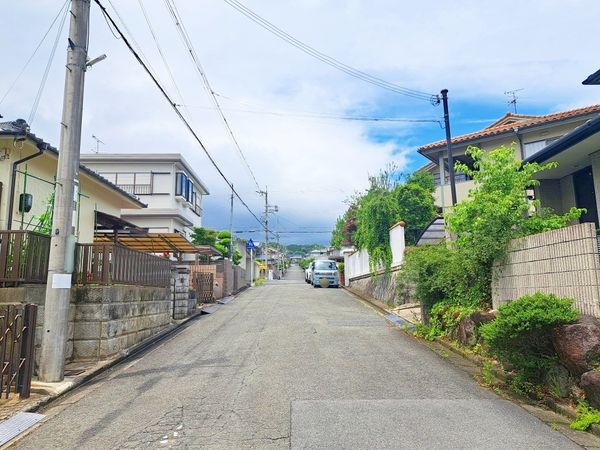 生駒郡平群町若葉台５丁目　中古一戸建て