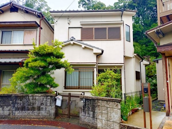 生駒市壱分町の中古一戸建て