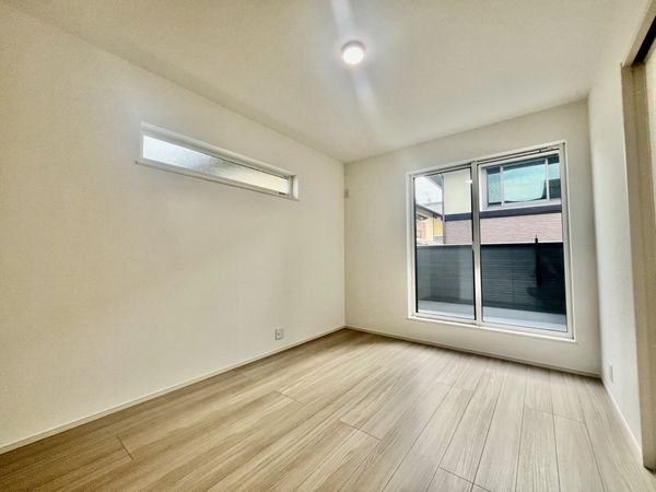 奈良市朱雀５丁目　新築一戸建て