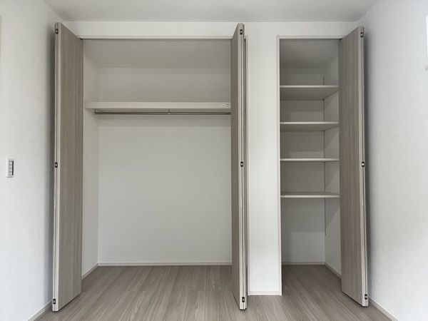 奈良市朱雀５丁目　新築一戸建て