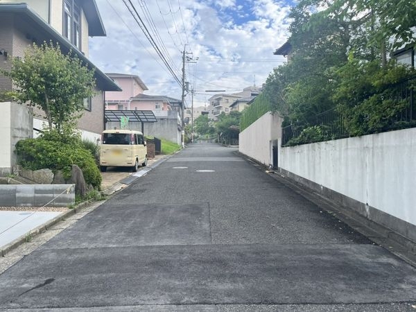 奈良市朱雀５丁目　新築一戸建て
