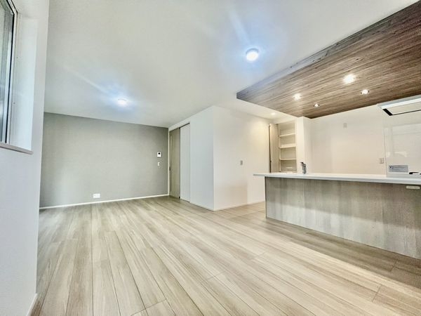 奈良市朱雀５丁目　新築一戸建て