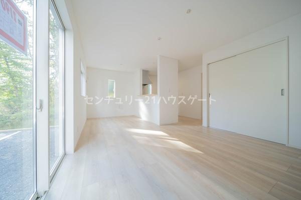 新築　クレイドルガーデン　鹿沼市千渡第143号棟(全8棟)