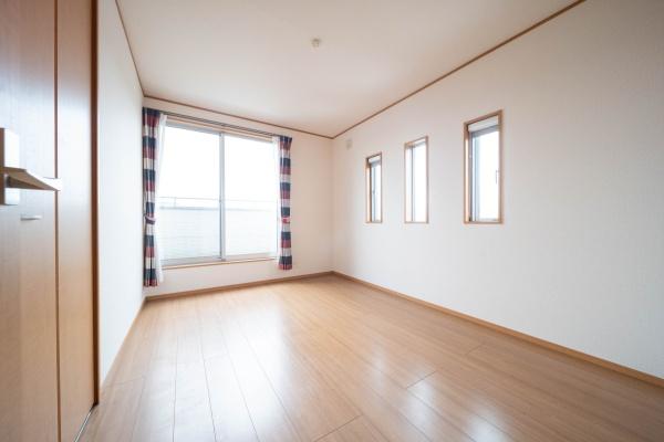 鹿沼市泉町の中古一戸建て