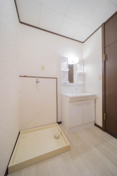 下野市小金井の中古一戸建て
