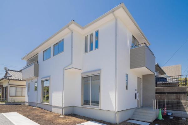 新築　BIGHOUSE宇都宮市清原台　８期　１号棟（全２棟）