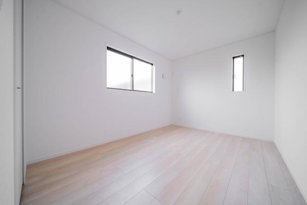 新築クレイドルガーデン　宇都宮市西川田東町第１2号棟