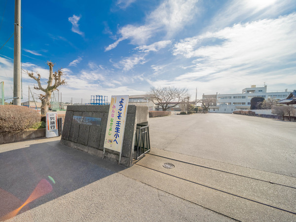 下都賀郡壬生町表町の土地(壬生町立壬生小学校)