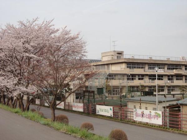 小山市城西1丁目の中古一戸建て(小山市立小山中学校)