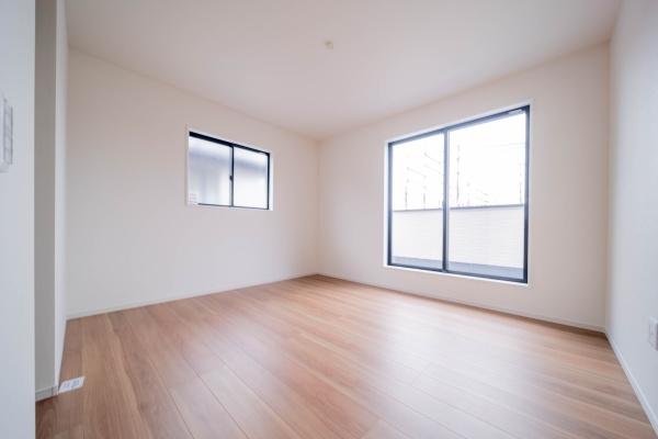 新築　リガーレ　宇都宮市西原町２期１号棟　（全４棟）