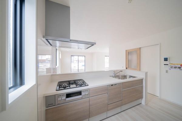 新築　リガーレ　宇都宮市西原町２期２号棟　（全４棟）