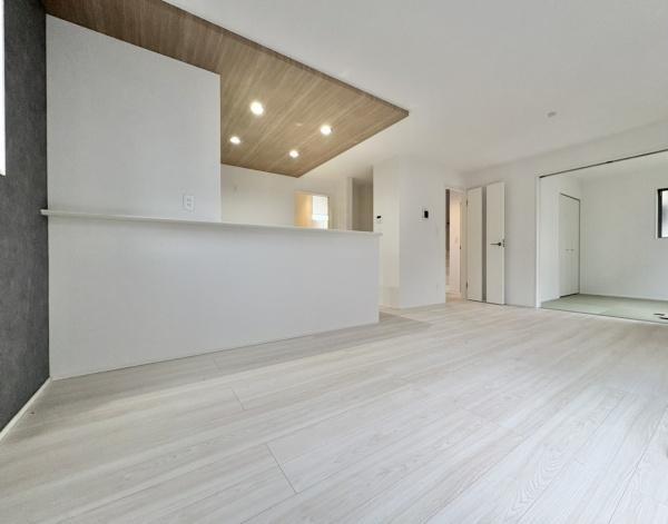 新築　グラファーレ宇都宮市新町　２号棟　（全２棟）