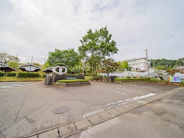新築リガーレ真岡市亀山22期1号棟(真岡市立真岡西中学校)