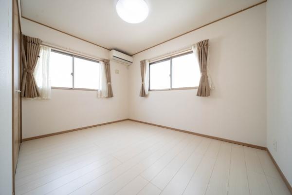 下野市仁良川の中古一戸建て