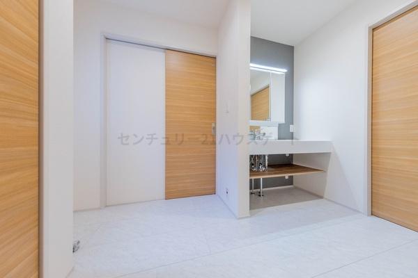 新築　ブルーミングガーデン宇都宮市花房3丁目2期　2号棟