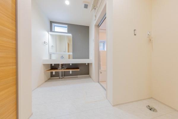 新築　ブルーミングガーデン宇都宮市花房3丁目2期　1号棟