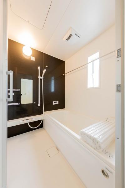 新築　クレイドルガーデン鹿沼市緑町第5　１号棟（全3棟）