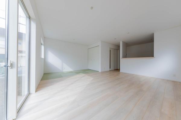 新築　クレイドルガーデン鹿沼市緑町第5　１号棟（全3棟）