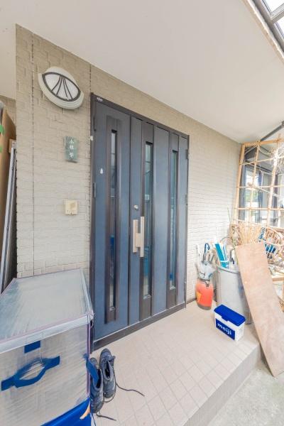 宇都宮市砥上町の中古一戸建て(玄関)