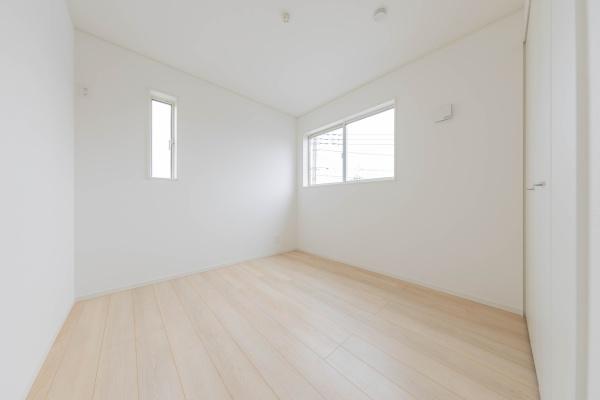 新築　クレイドルガーデン鹿沼市緑町第5　2号棟（全3棟）