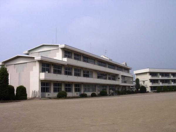 芳賀郡益子町大字生田目の土地(益子町立益子中学校)