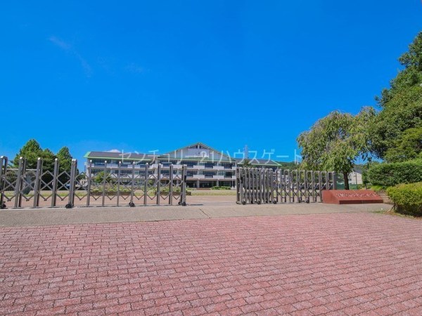 新築　ハートフルタウン上戸祭町2期　A号棟（全2棟）(宇都宮市立上戸祭小学校)