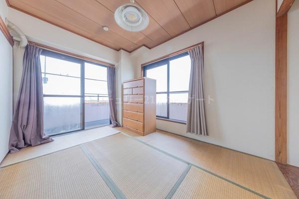 グランドハイツ泉が丘